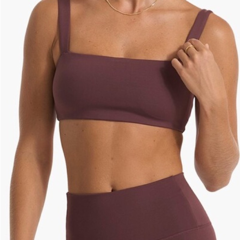 Vuori Evolve Square Neck Bra - Women's Uplift™ Bra - Fig